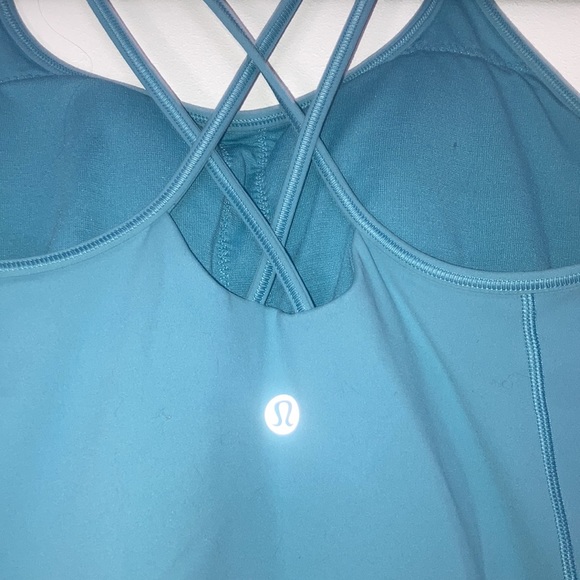 Lululemon blue tank top - Picture 3 of 5